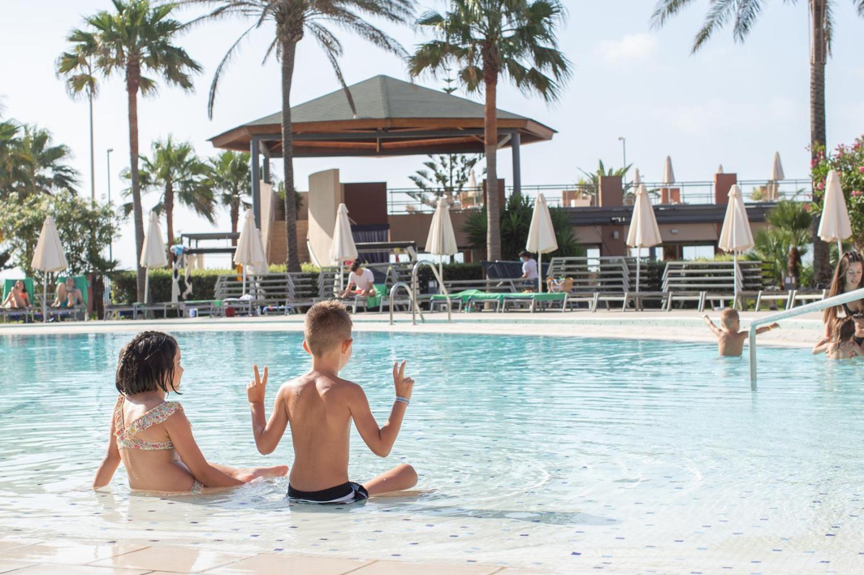 רוקאוטס דה מר Protur Roquetas Hotel & Spa מראה חיצוני תמונה